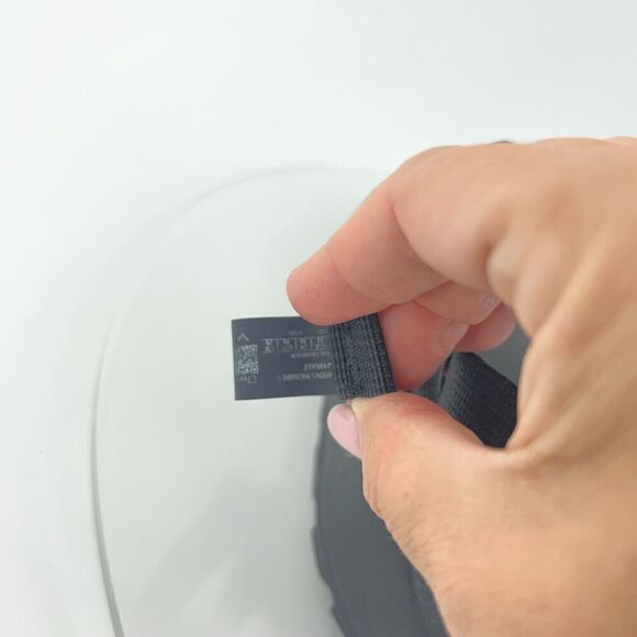 Chaco Men's Z/2 Sandal Size 11 Black Adjustable Toe Loop Outdoor Sport Shoe - Picture 12 of 15